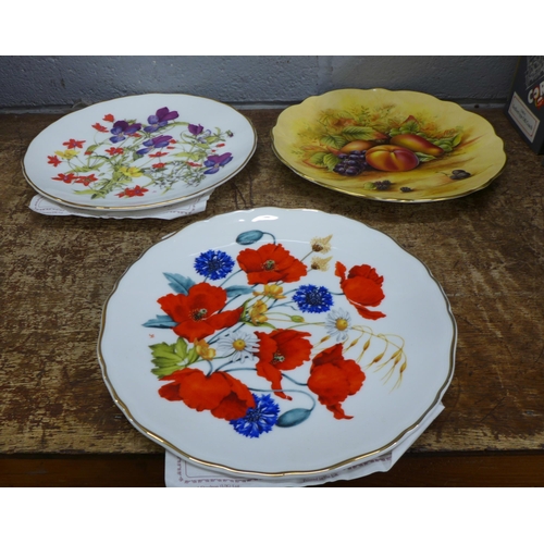 1076 - A collection of collectors plates including Royal Worcester Art Nouveau inspired Four Seasons plates... 