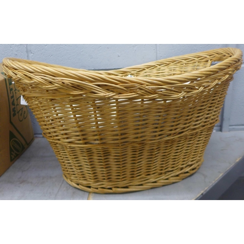 1091 - A wicker basket containing a collection of embroidered linen **PLEASE NOTE THIS LOT IS NOT ELIGIBLE ... 