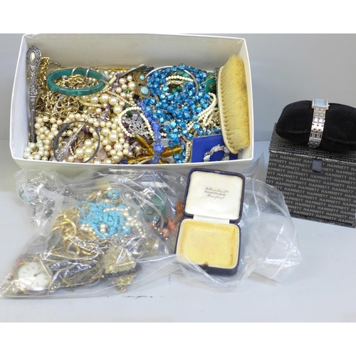 697 - A box of costume jewellery