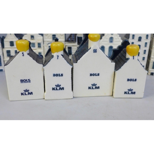 710 - A collection of KLM Bols Blue Delft decanters (23), two a/f **PLEASE NOTE THIS LOT IS NOT ELIGIBLE F... 