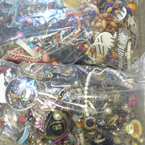 735 - Two bags of costume jewellery