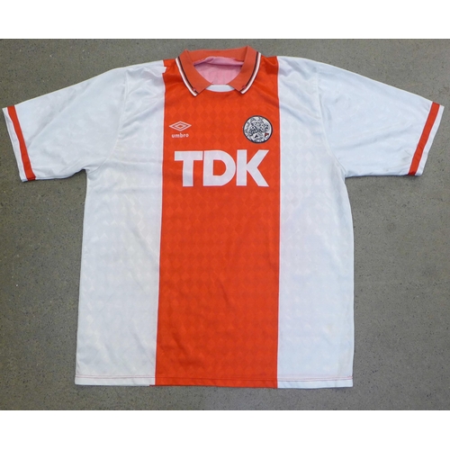 754 - Football kit, an Ajax football shirt, circa 1988-1991 with later (Johann) Cruyff, 9 transfer to the ... 