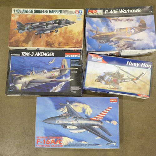 772 - Five model aircraft kits, aircraft and helicopter; Huey Hog, General Dynamic F1/6A/C Fighting Falcon... 