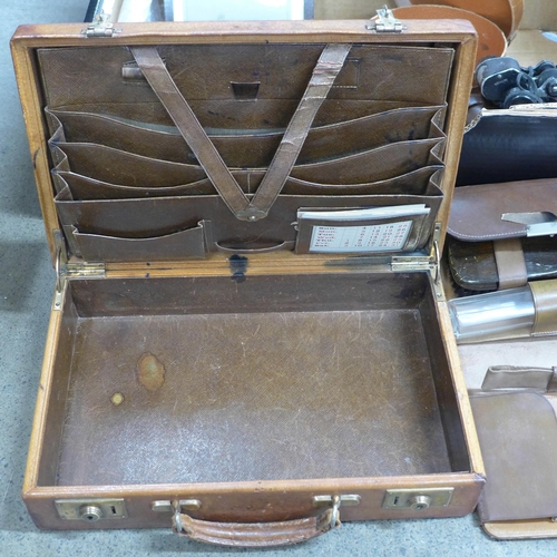 787 - A 1930s leather writing/correspondence case, leather cased shaving kit, brushes, collar box and a pa... 