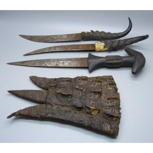 838 - A c1880's Sudanese triple dagger set in a crocodile skin scabbard