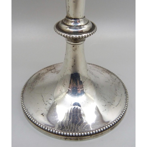 867 - A late Victorian Wrythen fluted goblet, Sheffield 1898, 215g, 204mm