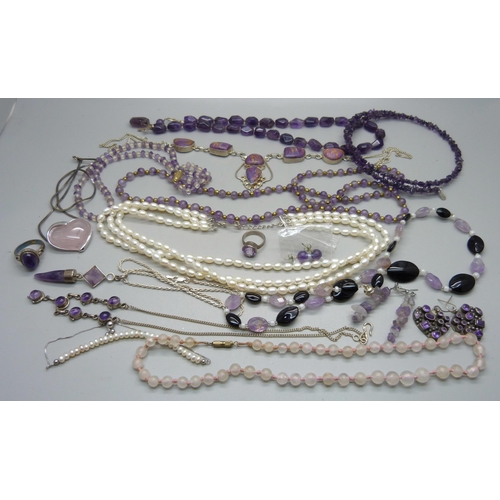 904 - A collection of mainly amethyst jewellery