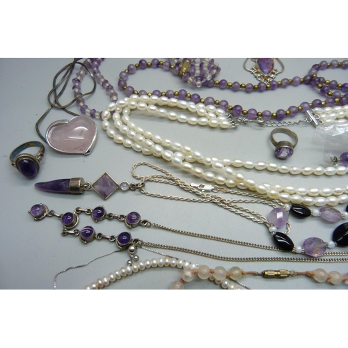 904 - A collection of mainly amethyst jewellery