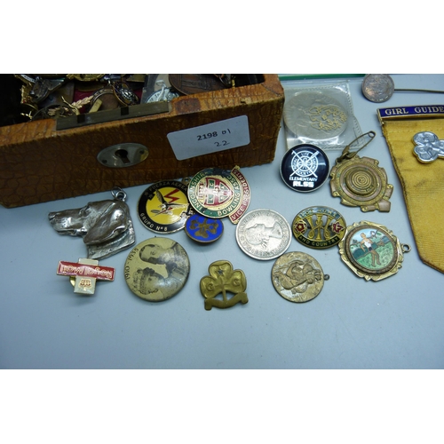 906 - A leather jewellery box containing coins, medallions, badges, etc., (replica 8 Reales coin)