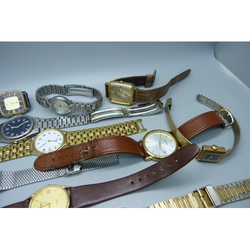 909 - A collection of wristwatches including Pulsar, Accurist, Seiko, Police, Citizen, etc.