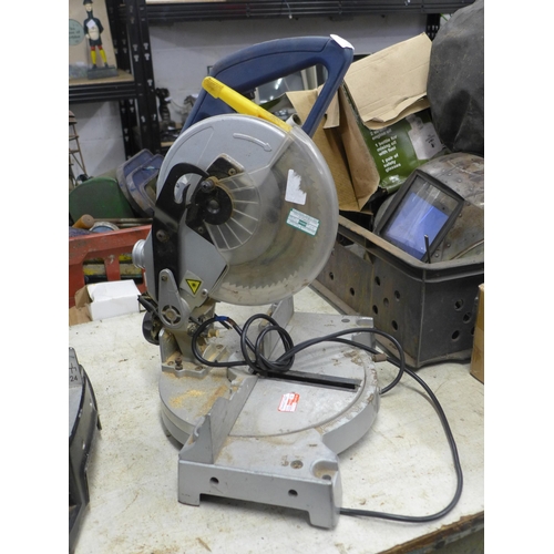 2011 - A Power Craft (JIX-JF2A-210) 240v 1300w chop saw - failed electrical safety test due to damaged cabl... 