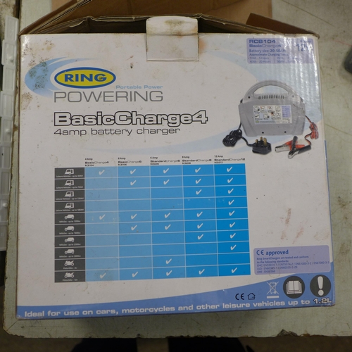 2037 - A Ring basic charge 4 Four amp battery charger * This lot is subject to VAT