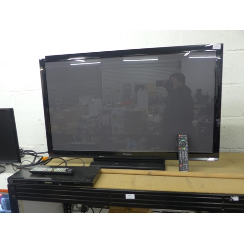 2094 - A Panasonic TX-P42X50B 42