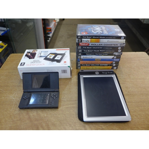 2108 - A Nintendo DS Lite with some PC games and a Boogie Board jotter