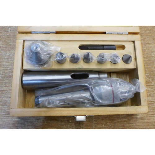 2113 - A Taper shank centre lathe rotating tool stop with changeable bits