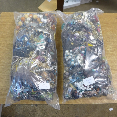 2137 - 2 Bags of costume jewellery