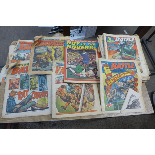 2140 - A collection of war/battle comics