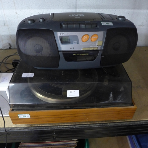 2174 - A Garrard record player and a JVC CD player