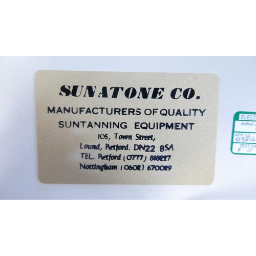 2194 - A Sunatone sun bed - W