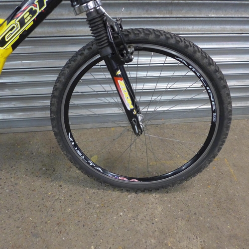 2211 - A Claud Butler CBR Hornet full suspension MTB - Police repossession