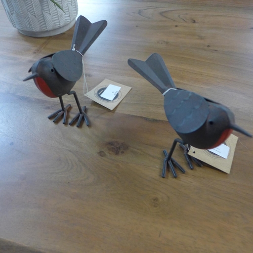 1357 - A pair of Rocky the Robin ornaments (2143404)   #