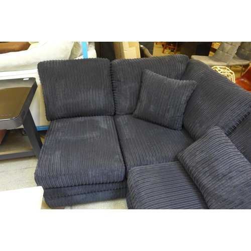 1558 - A black Samba jumbo cord RHF corner sofa chaise