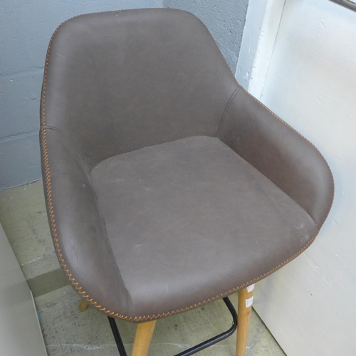 1626 - A brown leather effect bar stool