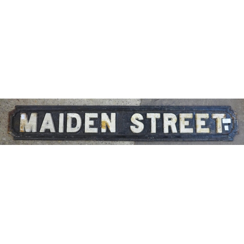 398 - An early 20th Century cast iron Maiden Street sign