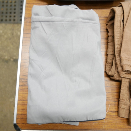 2348 - A bag of unworn Jacamo gent's cargo trousers