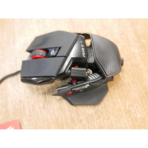 2123 - A MadCatz RAT-8 gaming mouse