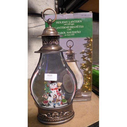 3020 - Snowman decorative holiday lantern