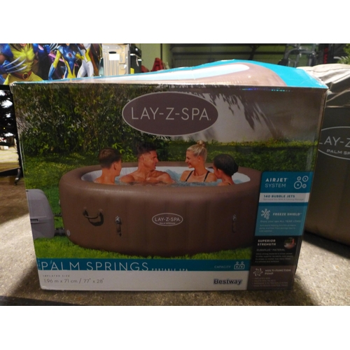 3050 - Lay-Z-Spa Inflatable  Hot Tube With Cover, original RRP £329.99 + VAT   (308-106) * This lot is subj... 