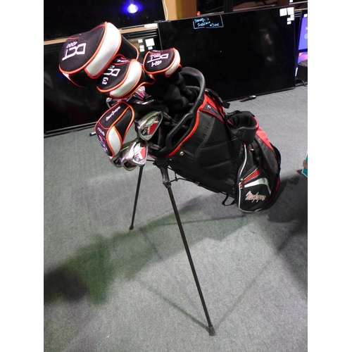 3084 - Macgregor Dc4000 Golf Set With Stand Bag, original RRP £249.99 + VAT  (308-133) * This lot is subjec... 