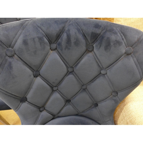 1357 - A pair of blue velvet upholstered buttoned back dining chairs * this lot is subject to VAT