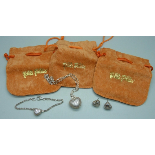 1030 - A Folli Follie silver necklace, bracelet and earrings set, boxed