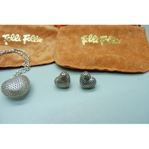 1030 - A Folli Follie silver necklace, bracelet and earrings set, boxed