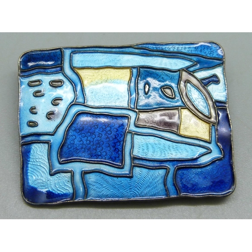 1032 - A silver David Andersen Norway guilloche enamel Four Seasons brooch, Spring, 4x3 cm, 17g