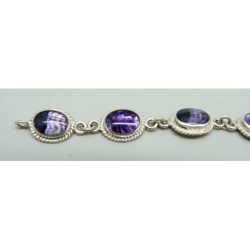 1061 - An eight sectional silver and Blue John modern bracelet, 15g, 19cm