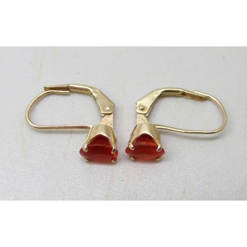 1063 - A pair of 9ct gold drop earrings set with Mexican fire opals, 1.2g