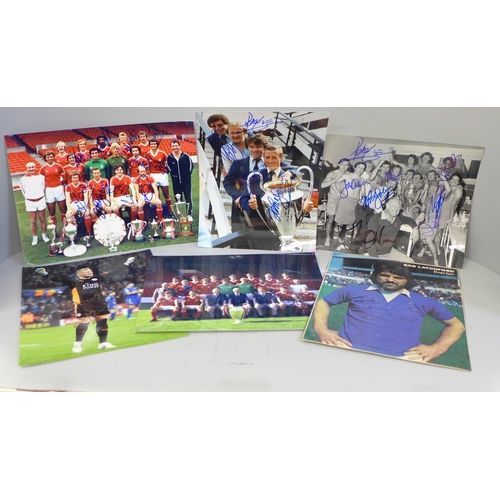 612 - Football autographs, Nottingham Forest team photograph, dressing room with European Cup and four For... 