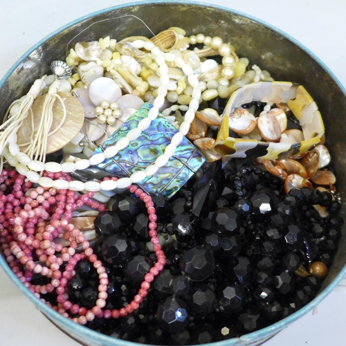 623 - Mother of pearl, French jet and other bead necklaces