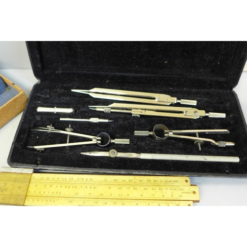 651 - Vintage drawing instruments, some cased