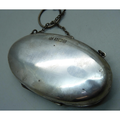 871 - A silver purse, Birmingham 1912, 66g gross