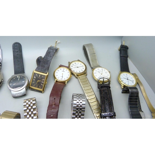 896 - A collection of wristwatches including Rotary, Sekonda, Citron, Accurist, etc. (28)