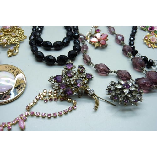 903 - Costume jewellery including faceted bead necklaces, brooches, etc.