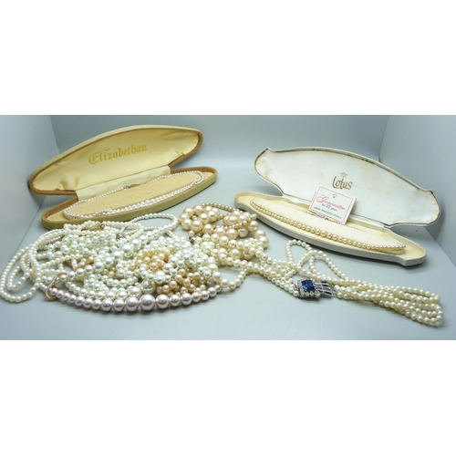 925 - Faux pearl jewellery