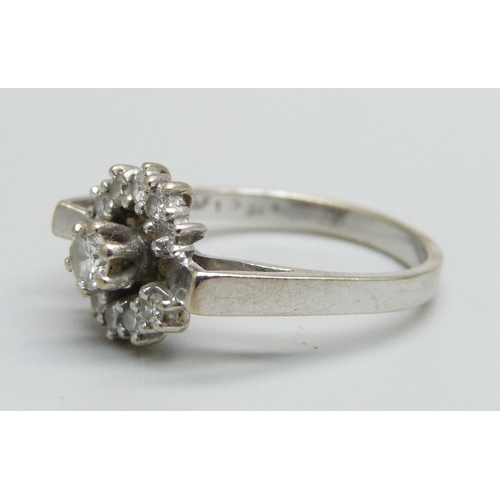 928 - An 18ct white gold and diamond ring, 4.1g, N