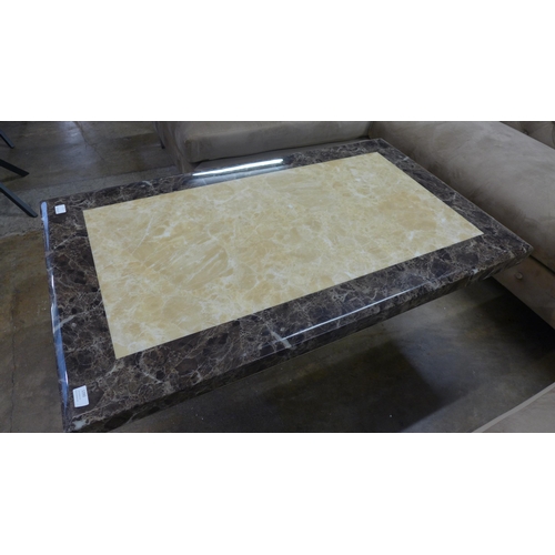 1390 - A marble effect coffee table