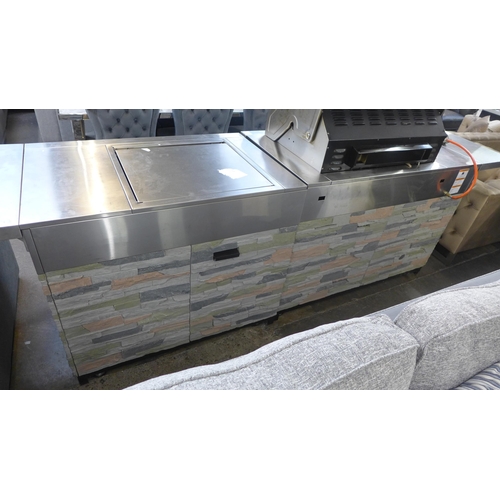 1422 - Kitchenaid Nine Burner Island Grill, original RRP £2333.33 + VAT (4191-27) * This lot is subject to ... 