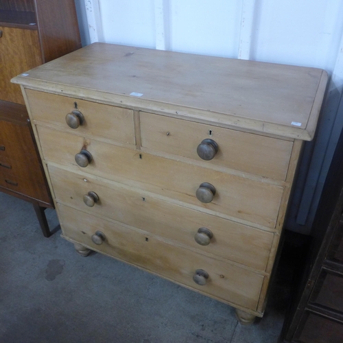 134 - A Victorian pine chest of drawers